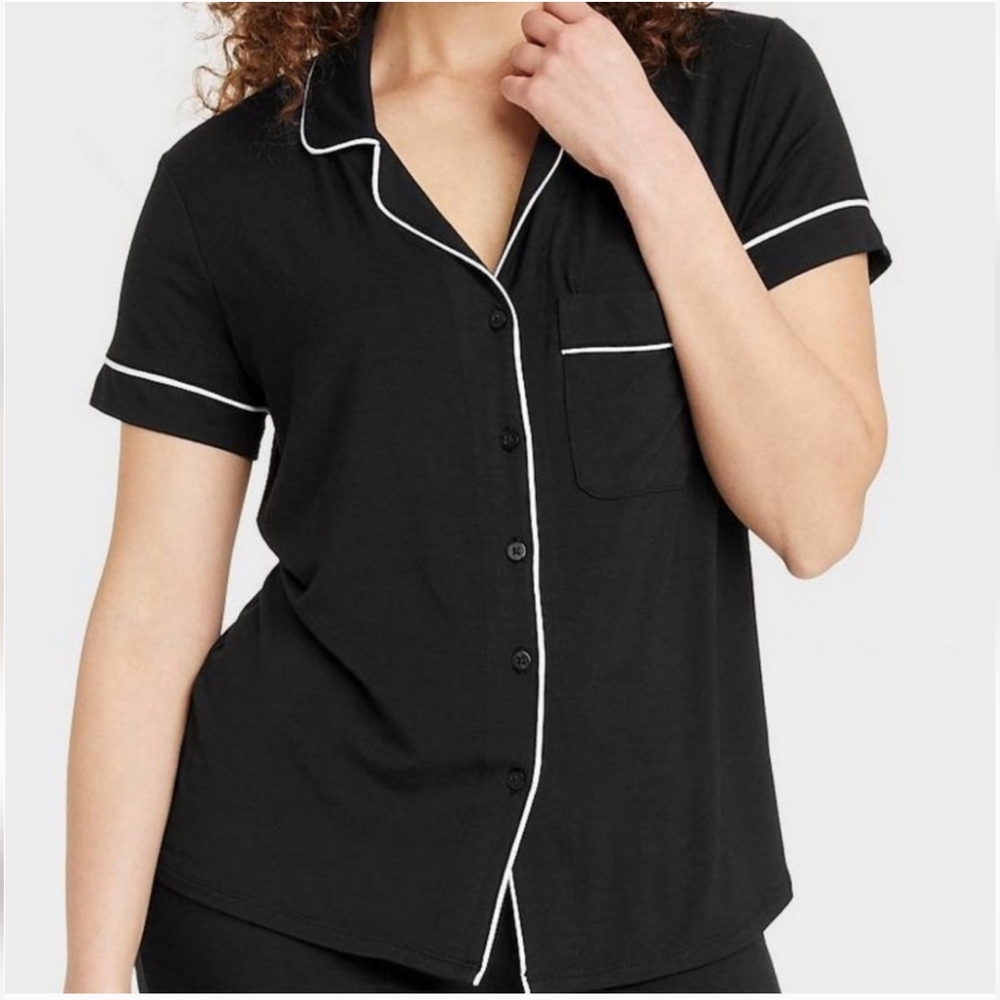 NWT Auden cloud knit sleepwear button up top